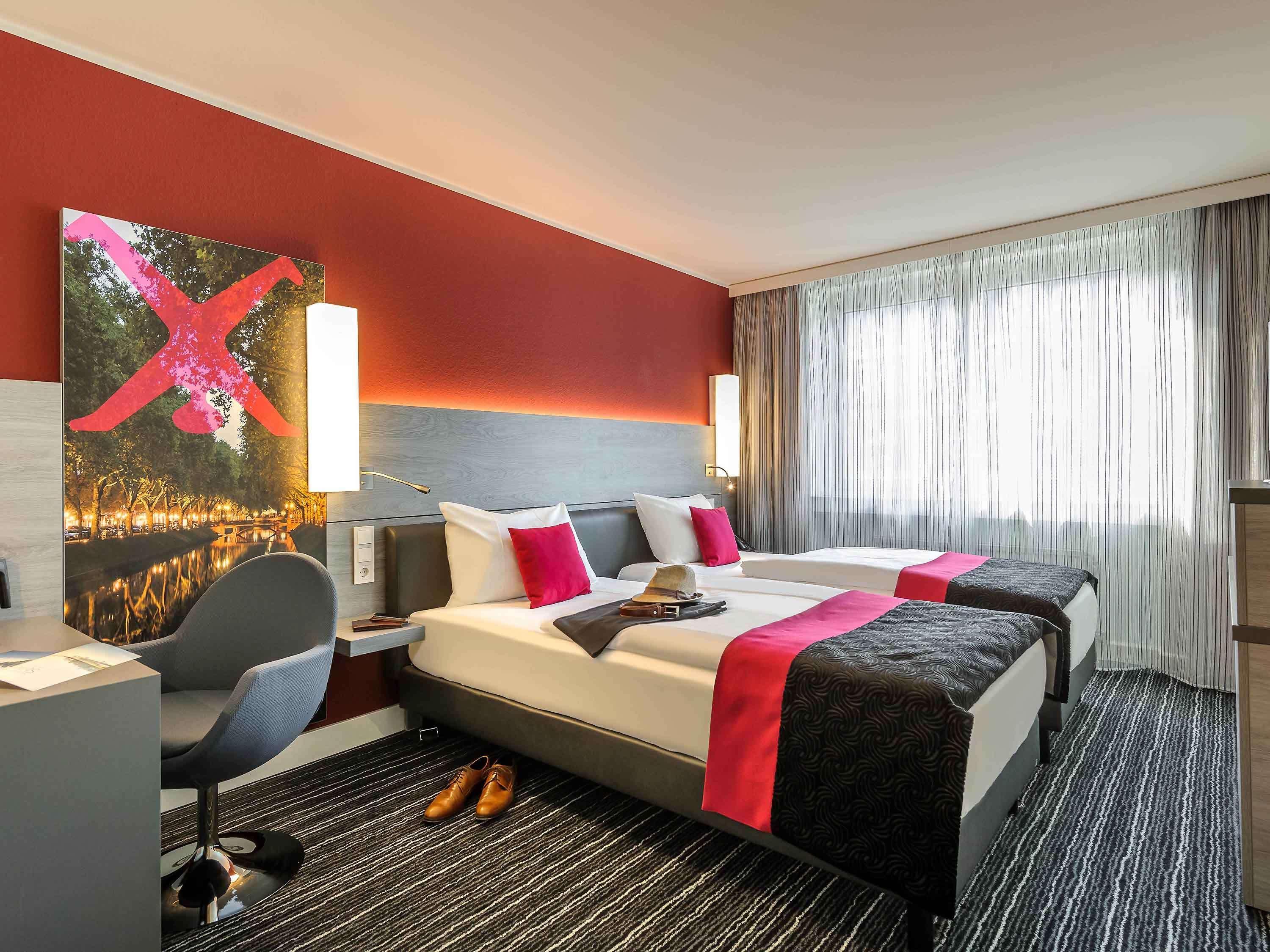 Mercure Hotel Duesseldorf Zentrum Exterior photo